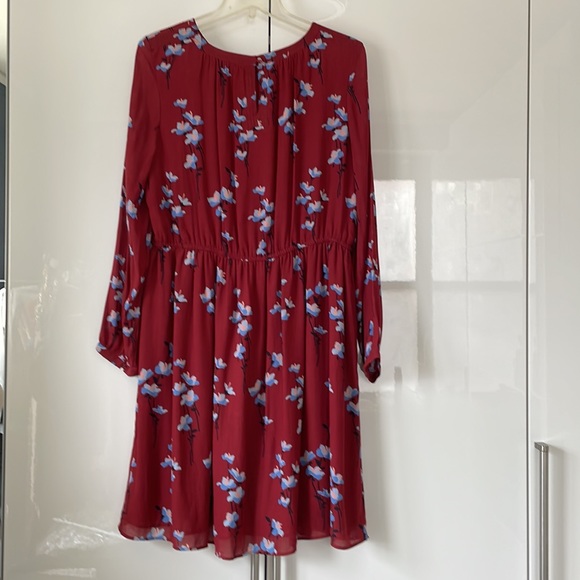 Dress with long sleeves Color- Red/Blue/Black Size-Medium NWOT - Picture 7 of 15
